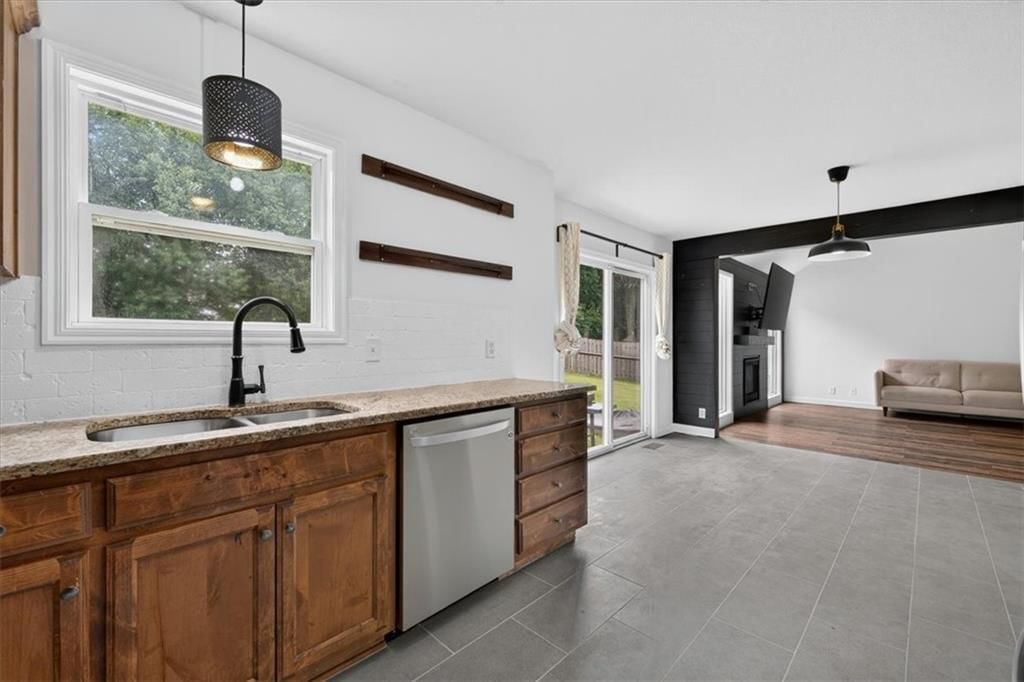 16913 Juniper Drive — photo 28