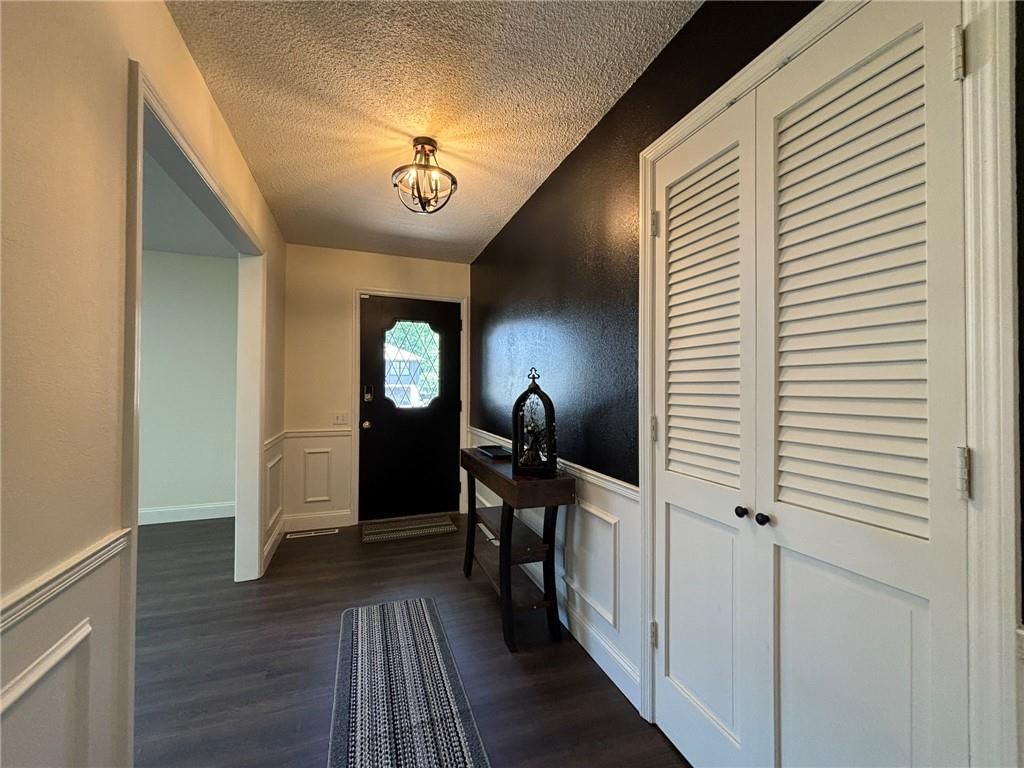 4910 Briarwood Lane — photo 6