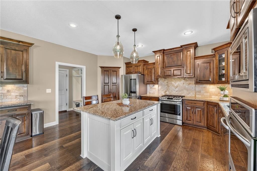 12975 N Champanel Way — photo 37