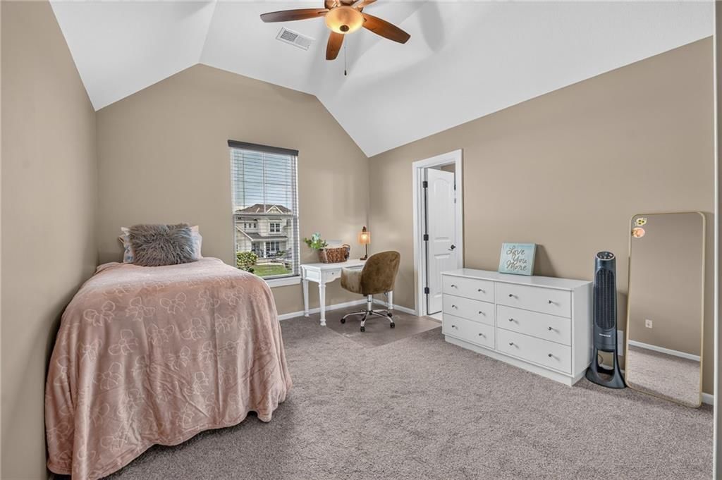 12975 N Champanel Way — photo 48