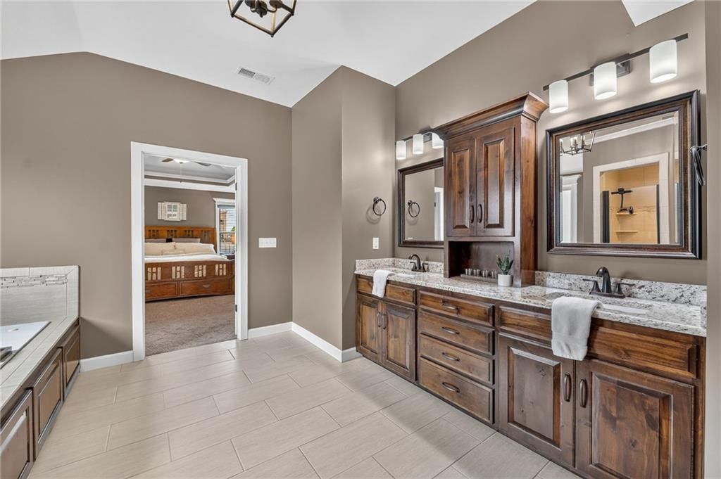 12975 N Champanel Way — photo 53