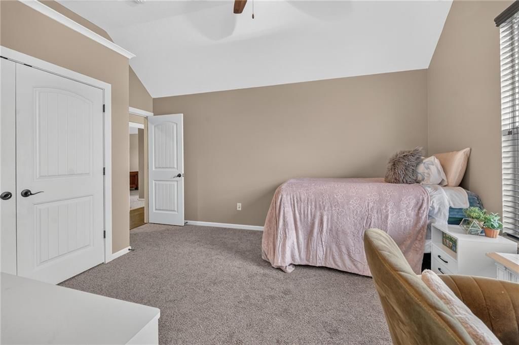 12975 N Champanel Way — photo 55
