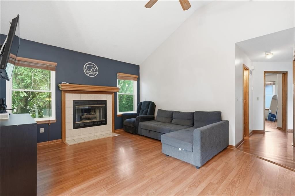 1104 Park Drive — photo 5