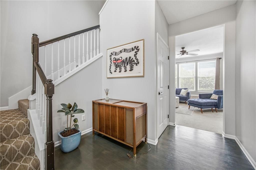 1846 W Cedar Street — photo 4