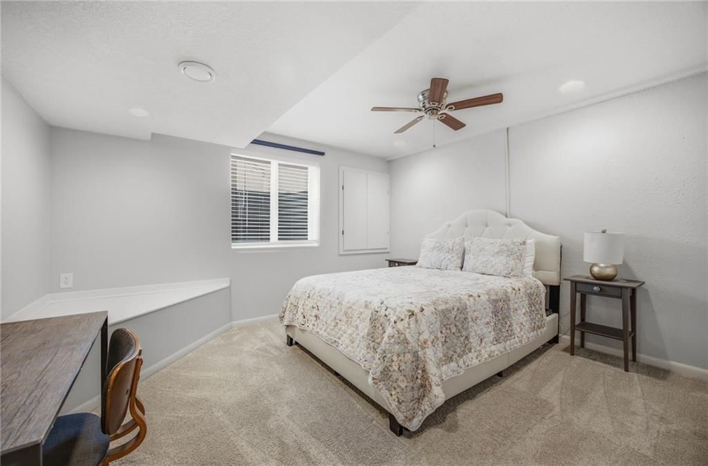 1846 W Cedar Street — photo 28