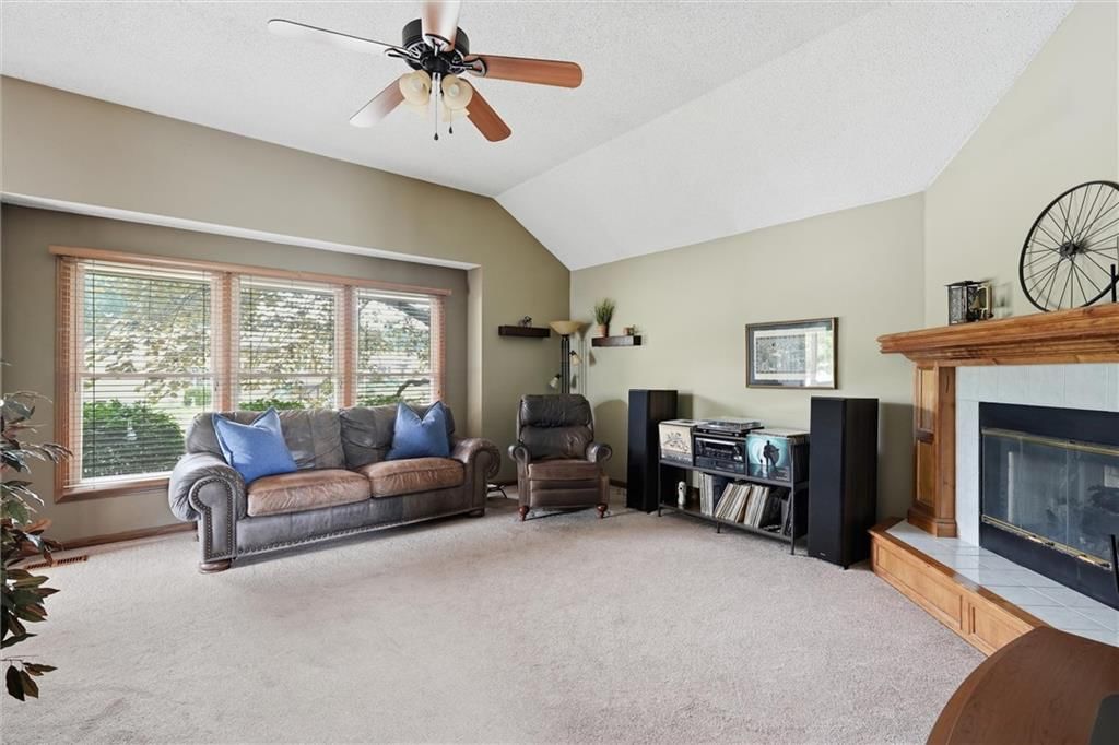 6114 N Evans Avenue — photo 5