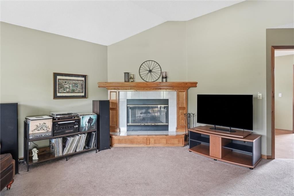 6114 N Evans Avenue — photo 7