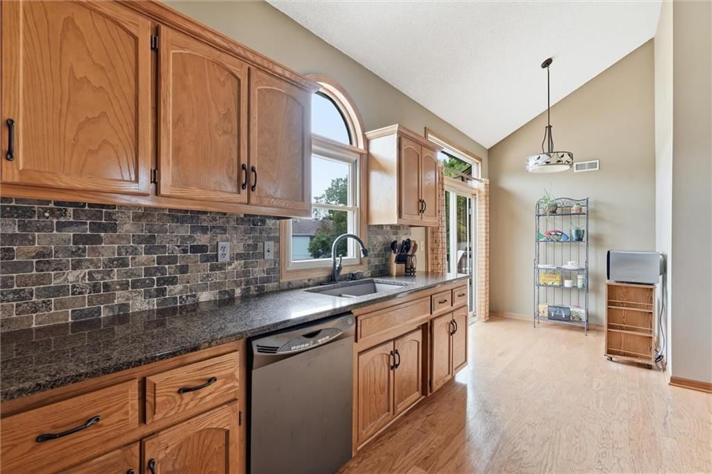 6114 N Evans Avenue — photo 13