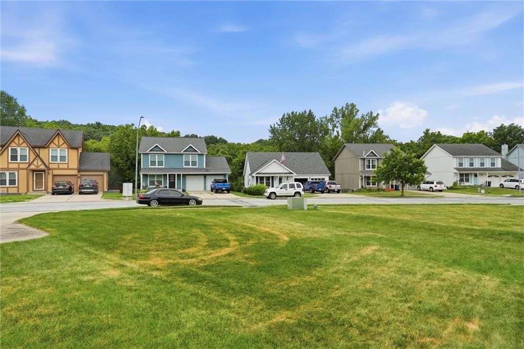6114 N Evans Avenue — photo 31