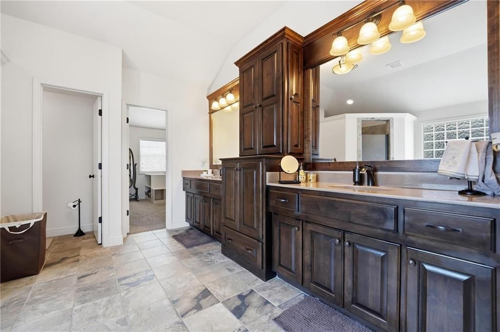 9314 W 163RD Terrace — photo 31