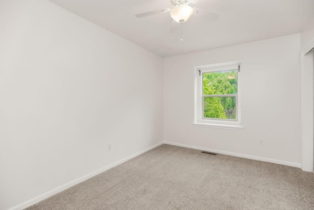 2133 NE Chipman Road — photo 17