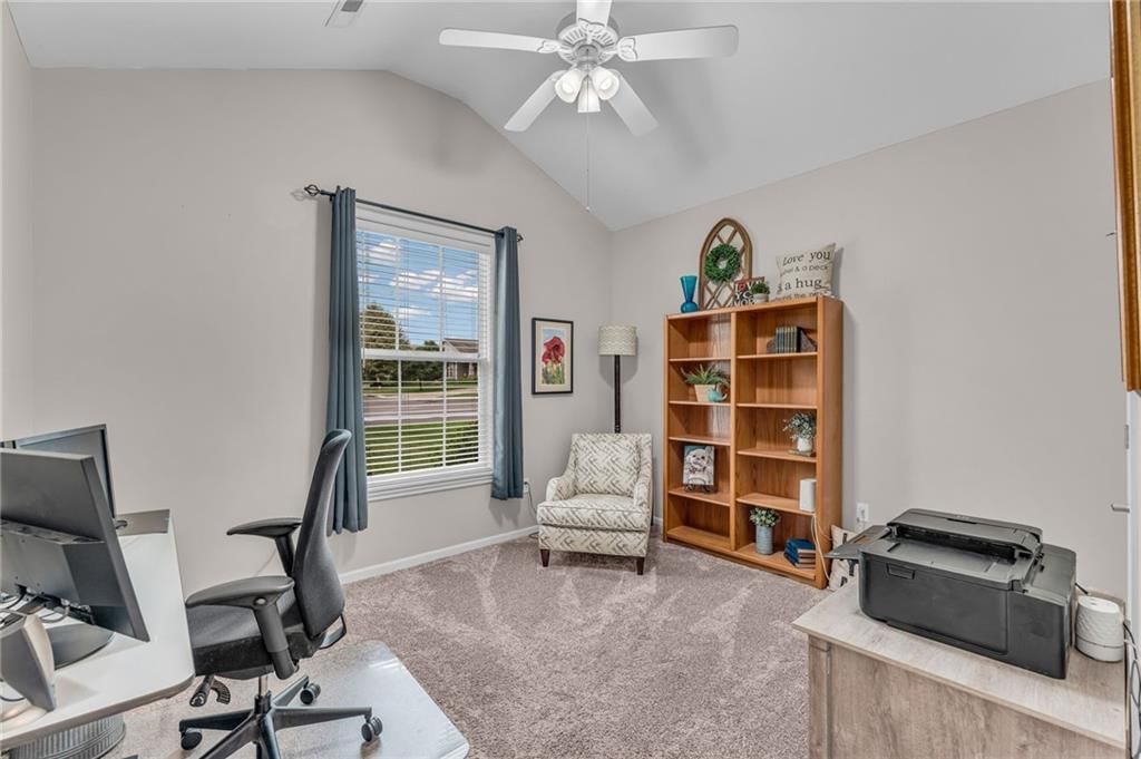 5228 Campbell Place — photo 39