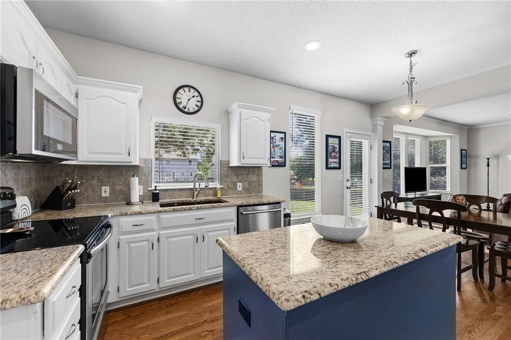 13229 Knox Street — photo 18