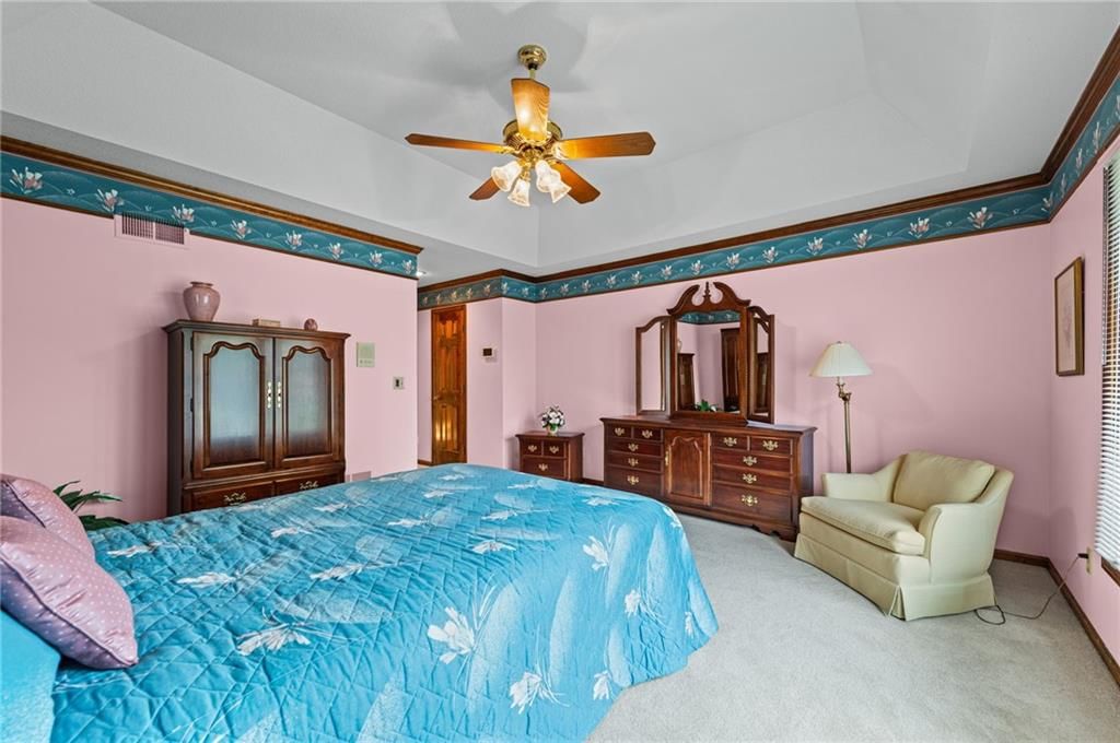 Photo 42 of 71 - 12600 Flint Street, Overland Park, KS 66213