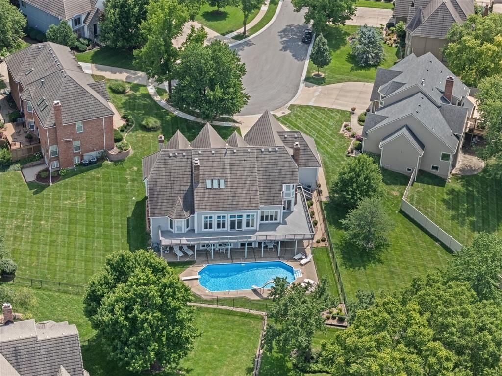 Photo 62 of 71 - 12600 Flint Street, Overland Park, KS 66213