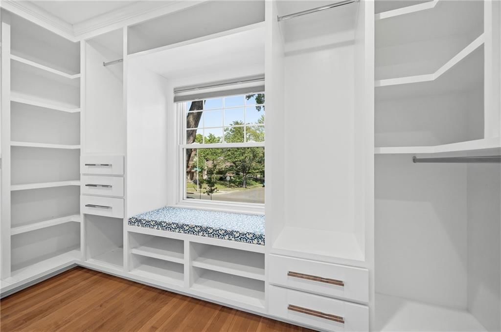 6124 Oak Street — photo 27