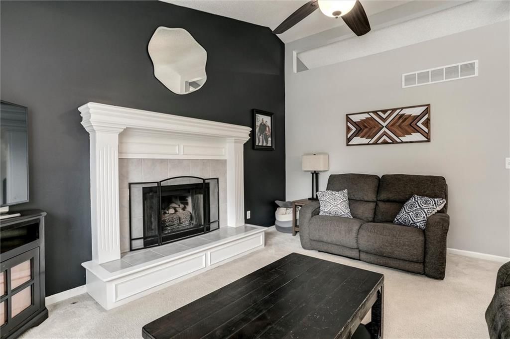 15874 W 158th Street — photo 4