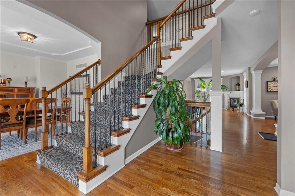 1441 NE Daltons Ridge Drive — photo 5