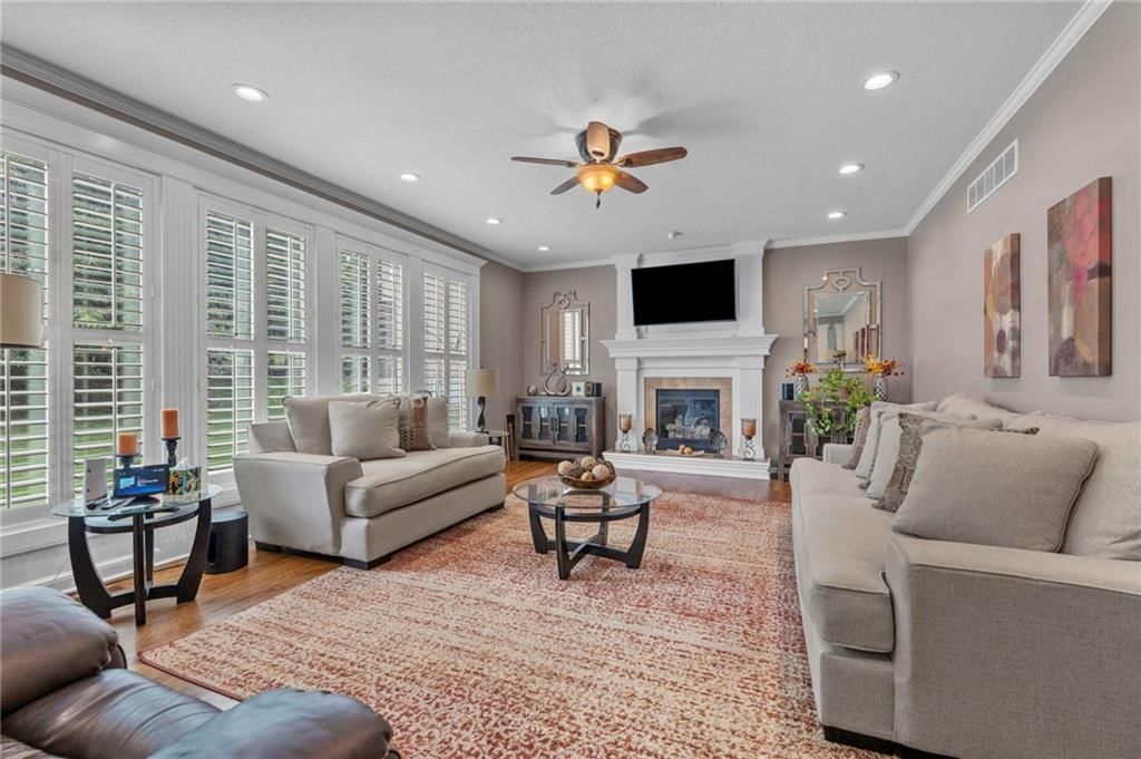 1441 NE Daltons Ridge Drive — photo 6