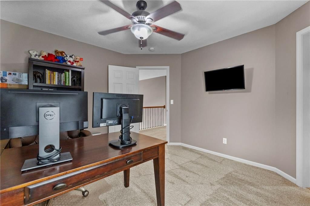1441 NE Daltons Ridge Drive — photo 35