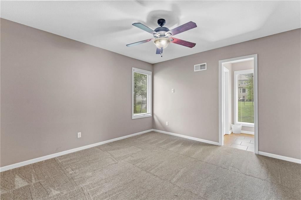 1441 NE Daltons Ridge Drive — photo 39