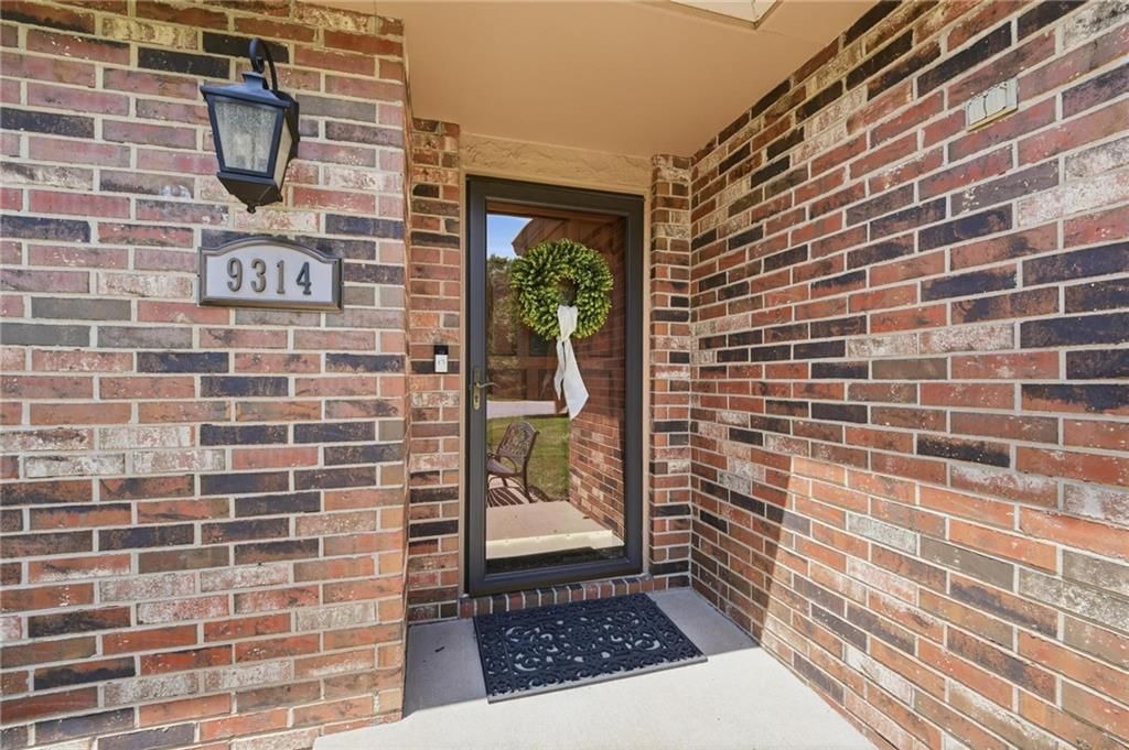 9314 W 117th Street — photo 3