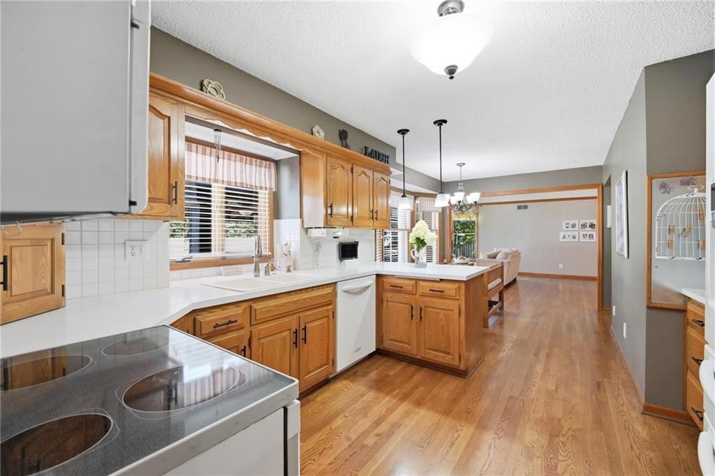 9314 W 117th Street — photo 14