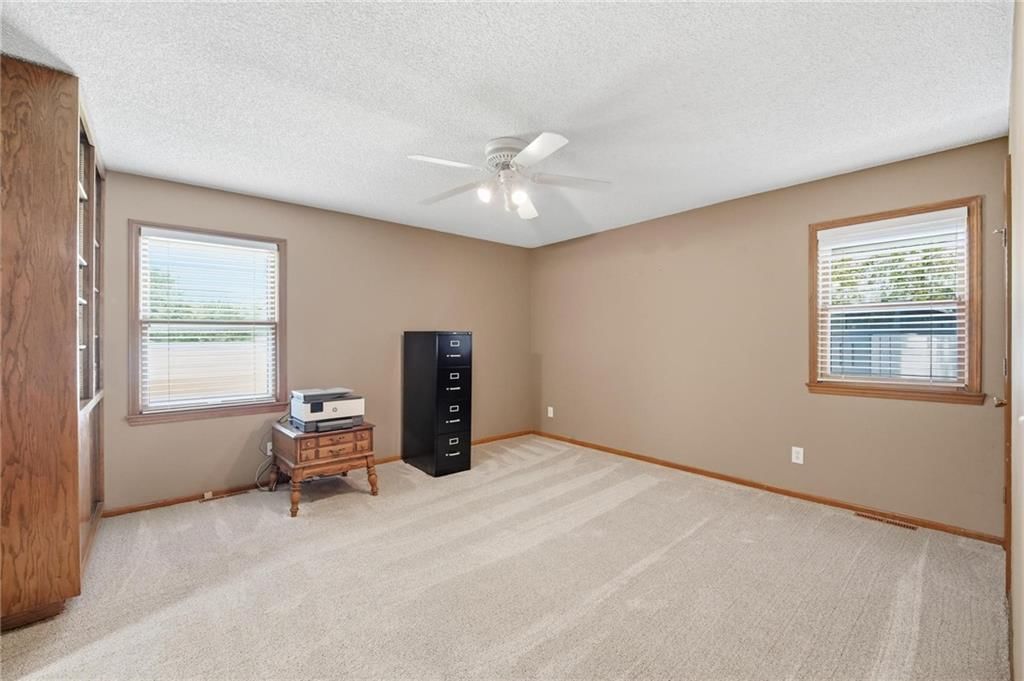9314 W 117th Street — photo 29