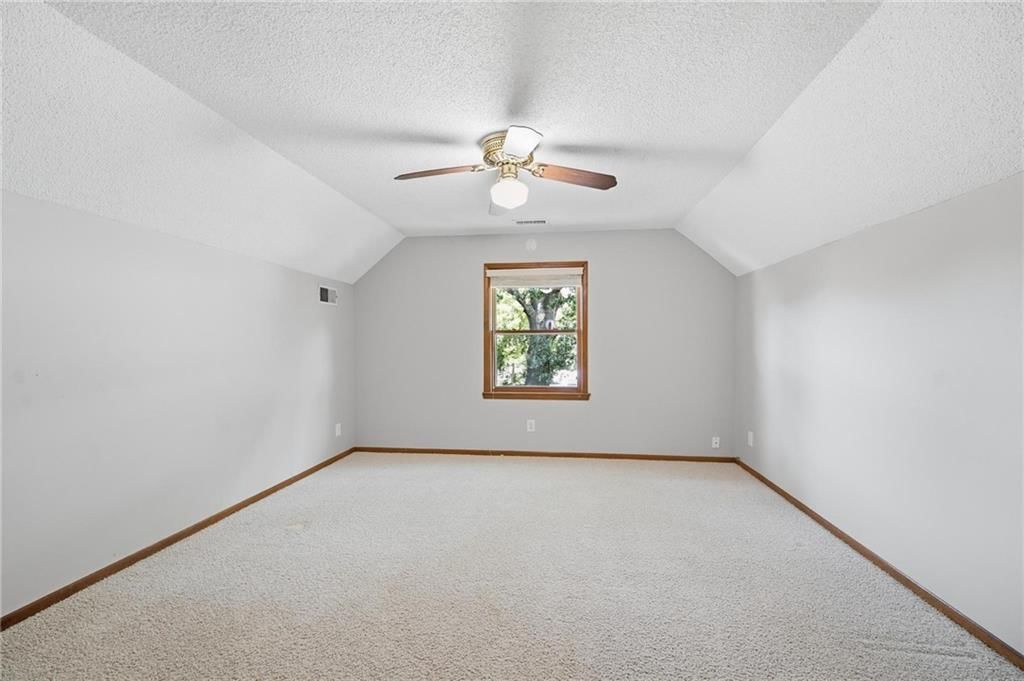 9314 W 117th Street — photo 37