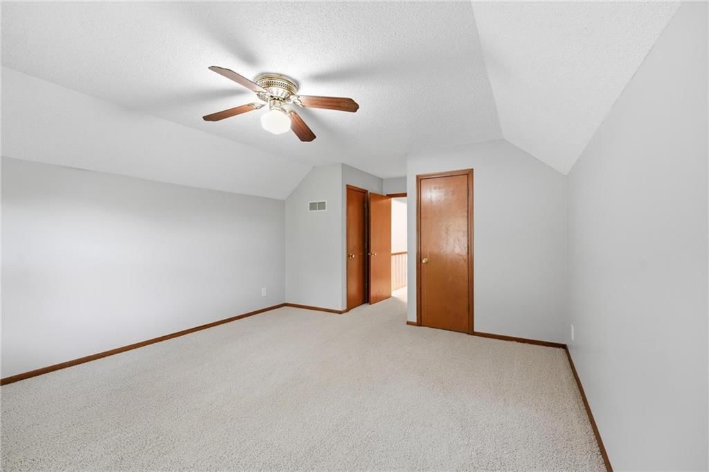 9314 W 117th Street — photo 38