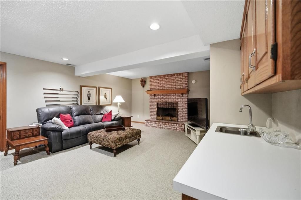 9314 W 117th Street — photo 54