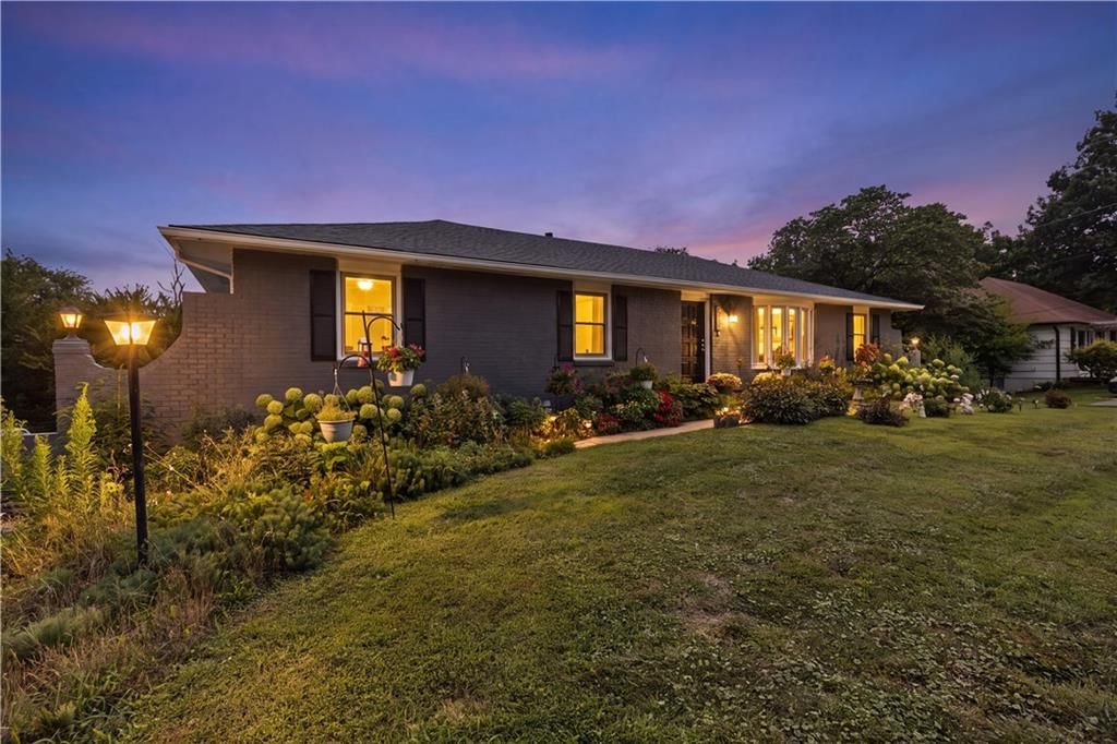 7611 Harry S Truman Drive — photo 4