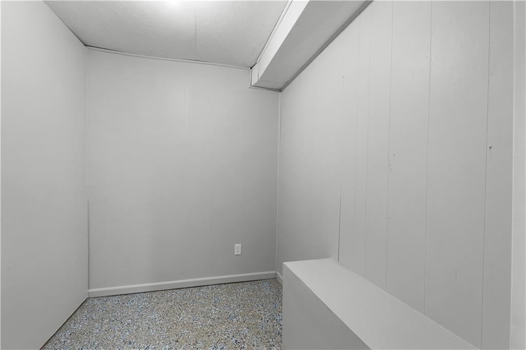 7611 Harry S Truman Drive — photo 21