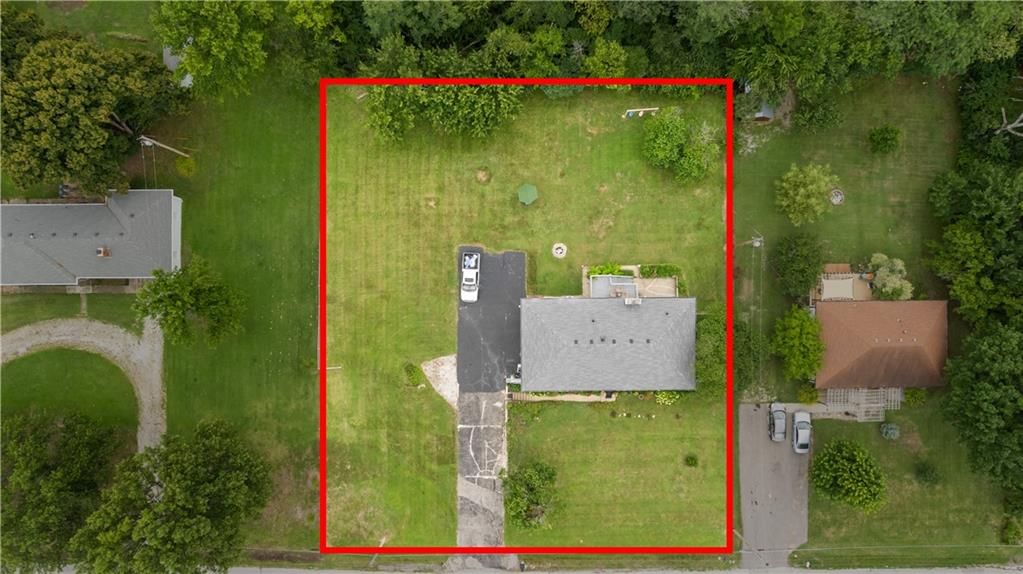 7611 Harry S Truman Drive — photo 31