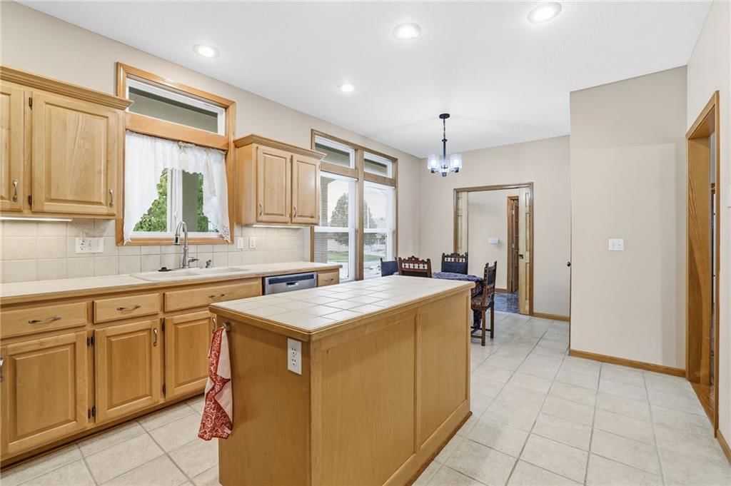 1713 Remington Street — photo 16