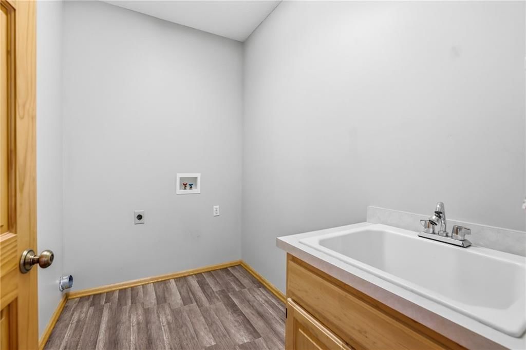 1713 Remington Street — photo 32