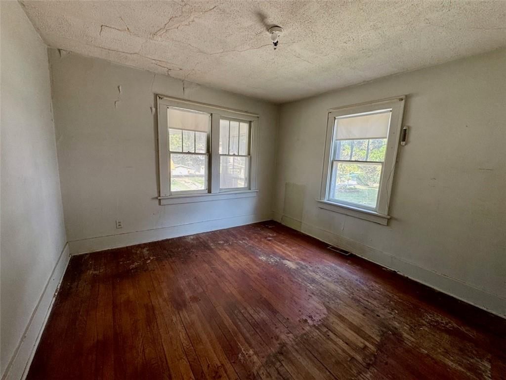 2319 W Circle Drive — photo 9