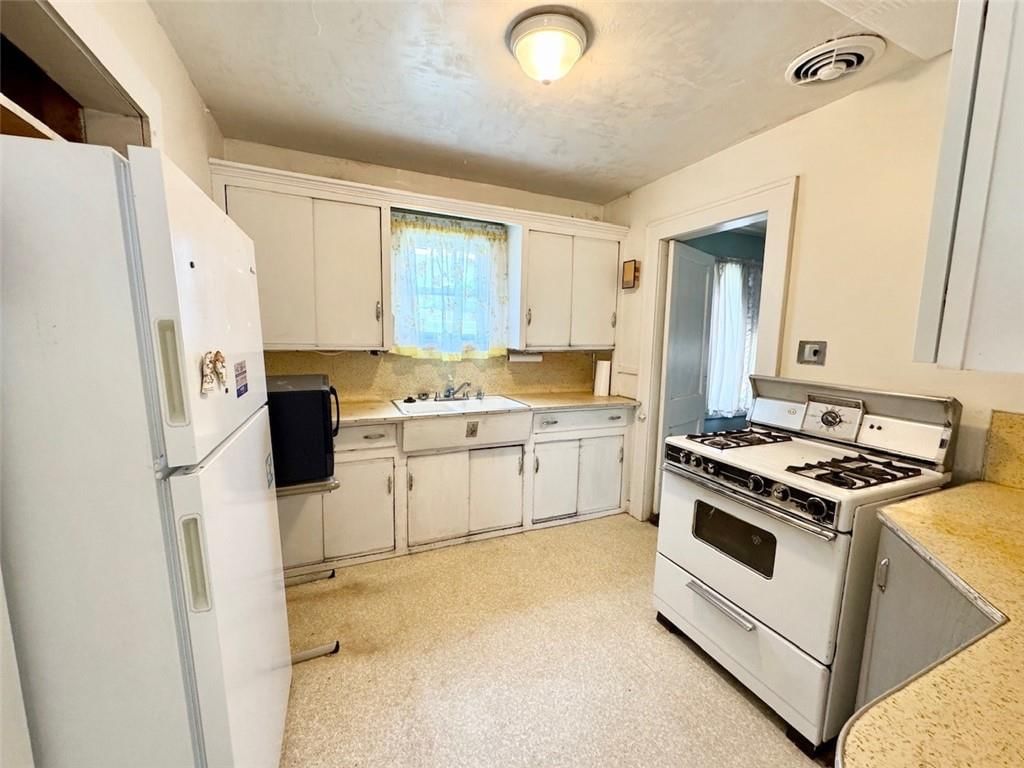 2319 W Circle Drive — photo 13