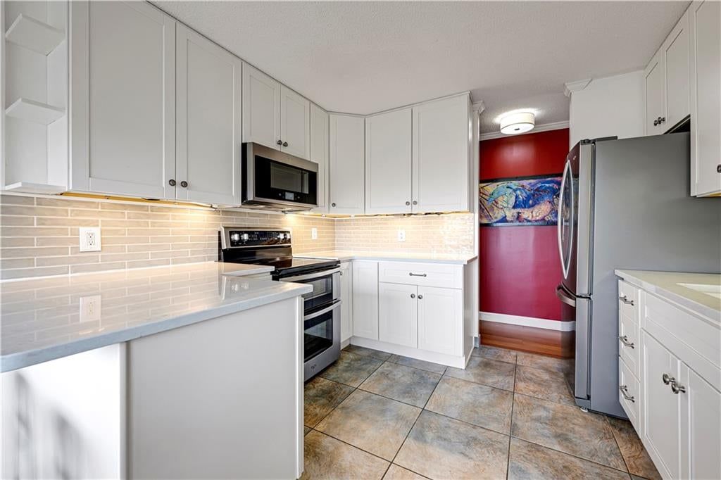 2510 Grand Boulevard — photo 27