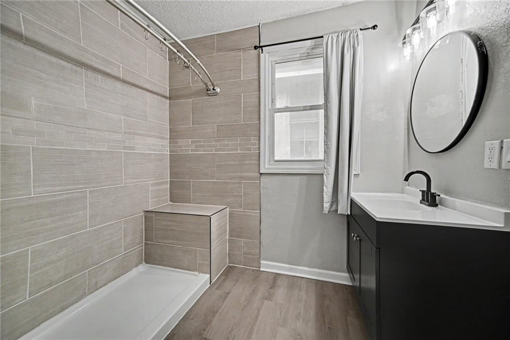 1911 N Allis Street — photo 13