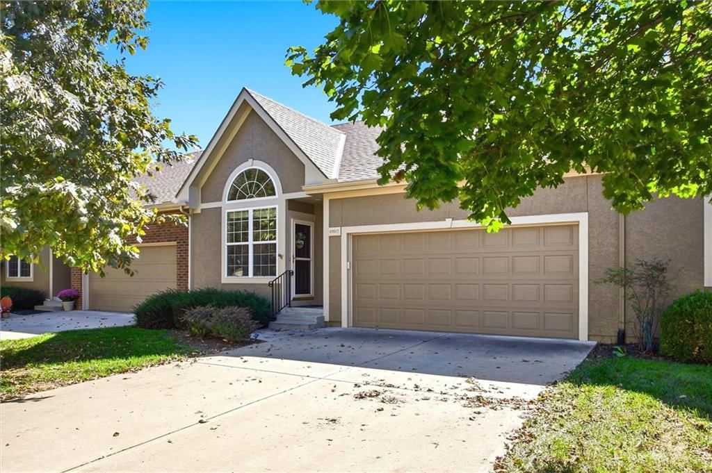 15517 W 61ST Street, Shawnee, KS