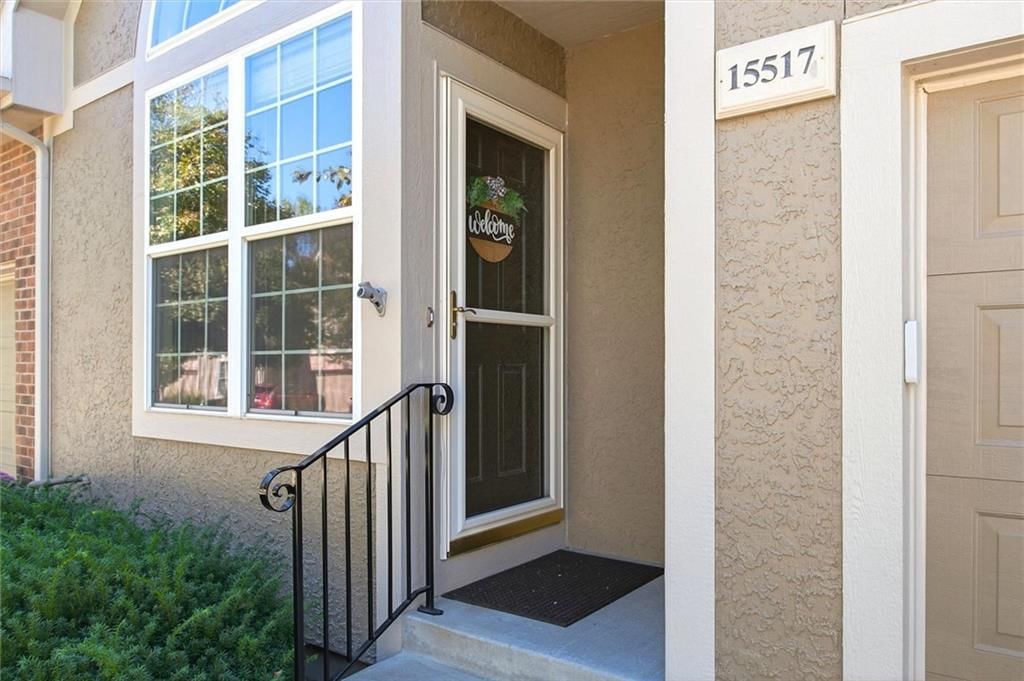 15517 W 61ST Street, Shawnee, KS: listing photo 3
