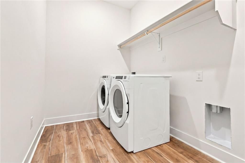 Photo 16 of 19 - 1705 NW 105th Terrace, Kansas City, MO 64155