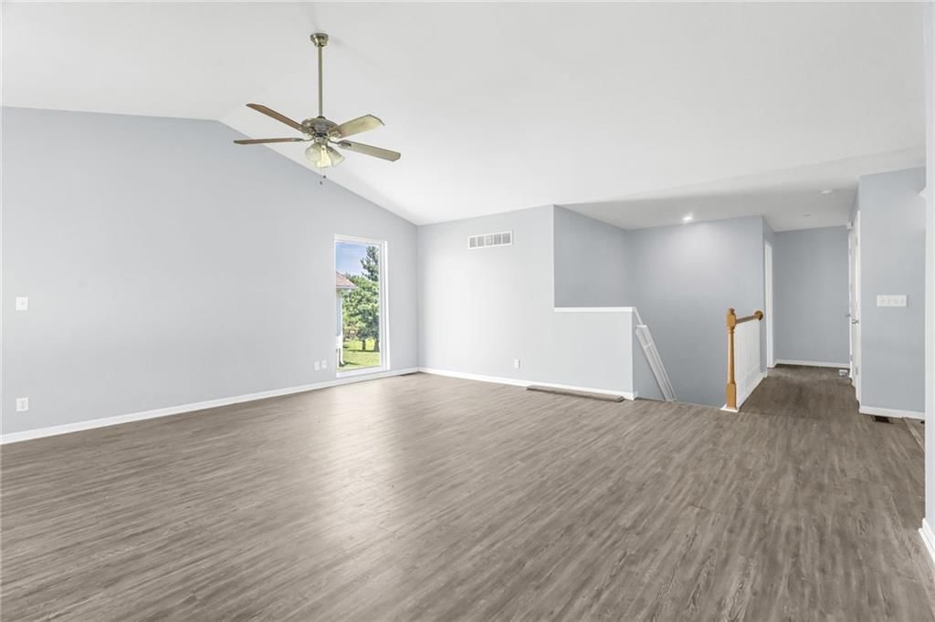 309 Canal Street — photo 15