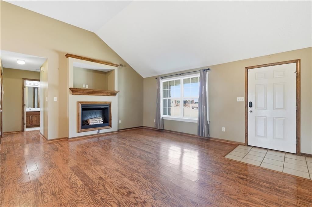 413 Graystone Drive — photo 6