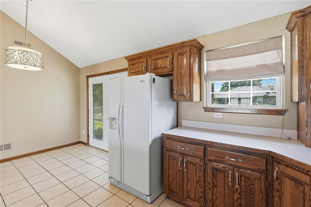 413 Graystone Drive — photo 15
