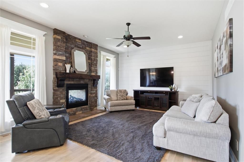 16532 Cody Street — photo 9