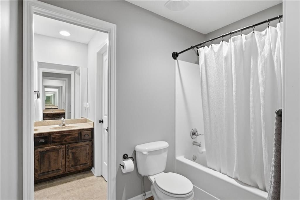 16532 Cody Street — photo 28