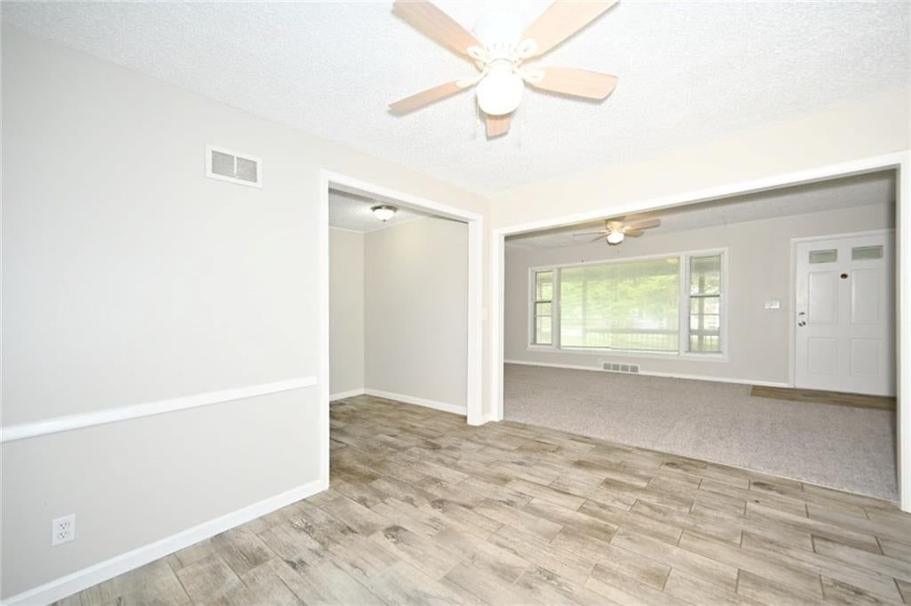 8900 Wayne Avenue — photo 16