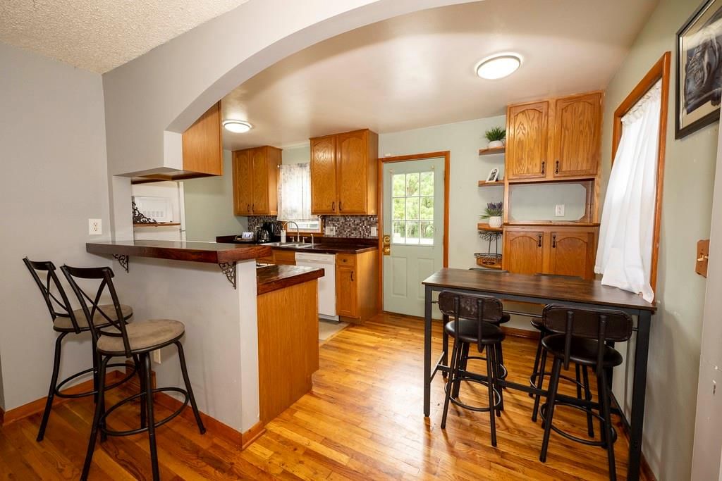 6240 Edith Avenue — photo 11